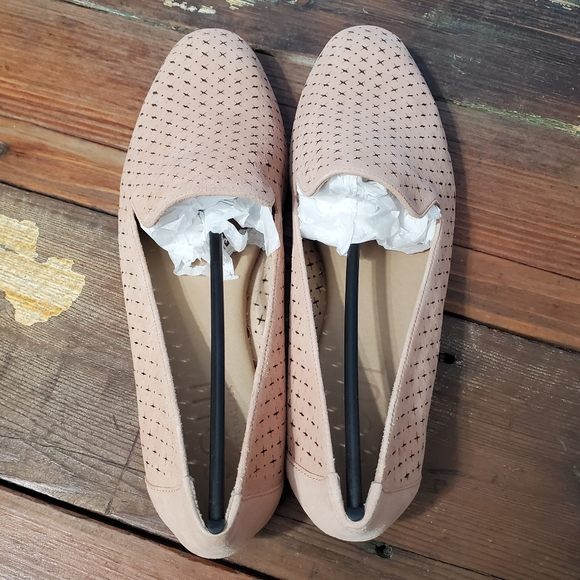 Soul Naturalizer Faux Suede no Heel Flat Perforated  Loafers Shoes Slip On Sz 9 - Picture 4 of 10